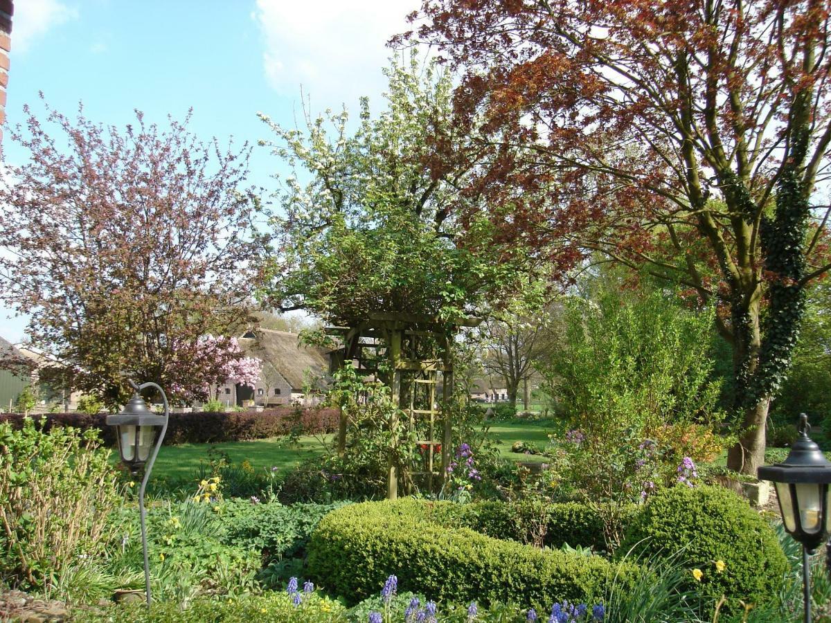 B&B An De Kraloerweg Ruinen 外观 照片